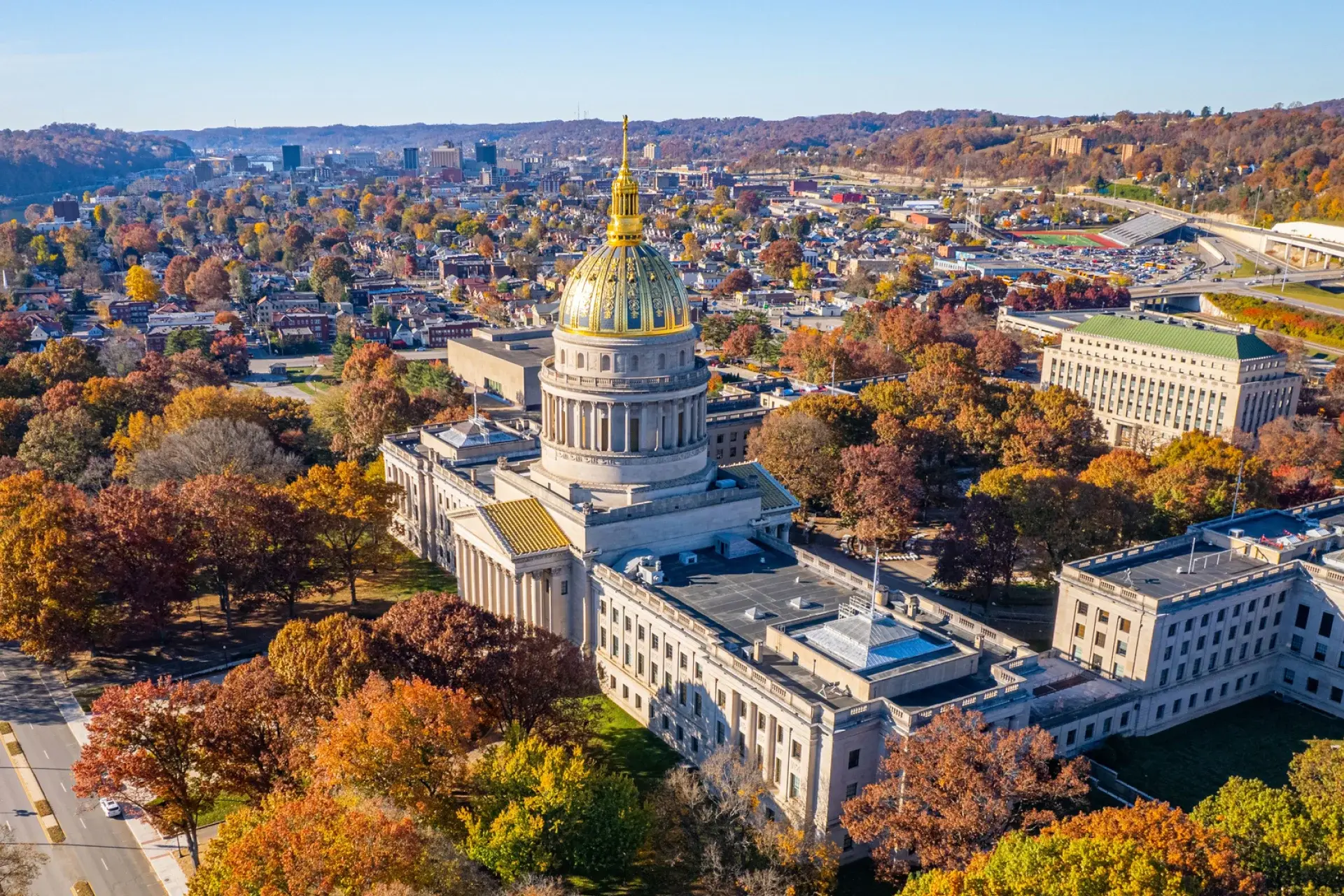 Scale your team with a PEO in West Virginia